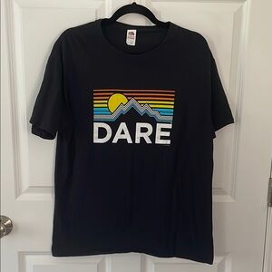 DARE Retro Mountain Sunset Graphic Tee | Black | Fruit of the Loom | Large